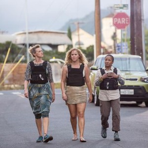 SNATCHED, FROM LEFT: JOAN CUSACK, AMY SCHUMER, WANDA SYKES, 2017. PH: JUSTINA MINTZ/TM & COPYRIGHT © 20TH CENTURY FOX FILM CORP. ALL RIGHTS RESERVED.