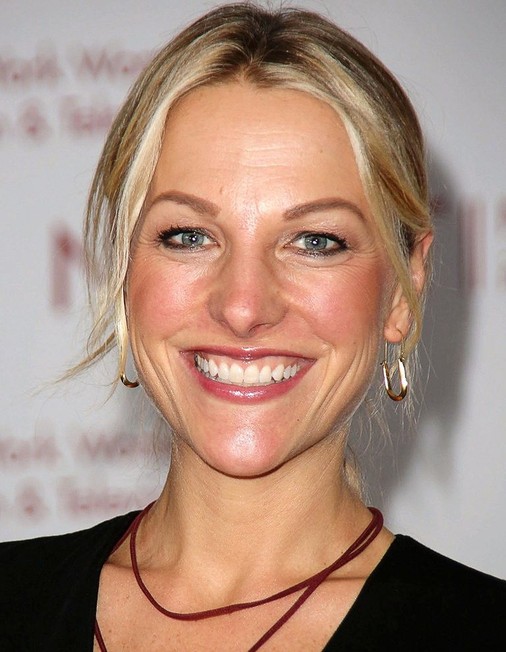 Lindsay Czarniak - Rotten Tomatoes