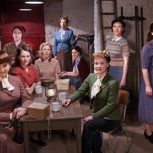 Home Fires - Rotten Tomatoes