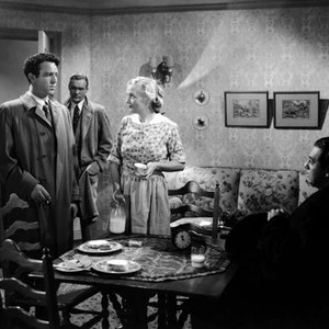 DESPERATE, William Challee (rear), standing from left: Steve Brodie, Ilka Gruning, Raymond Burr (seated), 1947