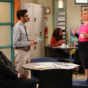Mr. Robinson, Spencer Grammer, 'School's Out For Summer', Season 1, Ep. #6, 08/19/2015, ©NBC