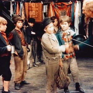 OLIVER!, front right: Mark Lester, Jack Wild, Ron Moody, 1968