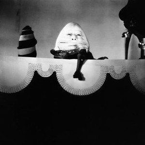 ALICE IN WONDERLAND, W&gt;C&gt; Fields as Humpty-Dumpty, 1933