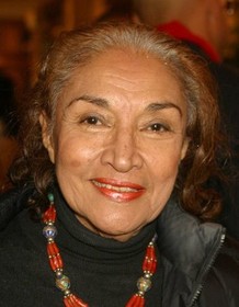 Miriam Colon