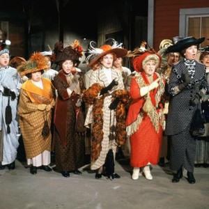 THE MUSIC MAN, Jesslyn Fax (second left), Hermione Gingold (center), Mary Wickes (right), 1962