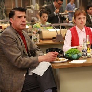 Mad Men, Bryan Batt (L), Elisabeth Moss (R), 'Three Sundays', Season 2, Ep. #4, 08/17/2008, ©AMC