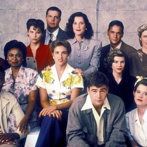 Sammi Davis-Voss, Harry O'Reilly, Wendy Phillips, David Newsom, Mimi Kennedy and Ken Jenkins (top row, from left), Dick Anthony Williams, Hattie Winston, Jessica Steen and Alexander Wilson (middle row, from left), Sterling Macer, Jr., Kyle Chandler and Tammy Lauren (bottom row, from left)