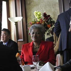 The Good Wife, Donna Brazile (L), Alan Cumming (R), 'After The Fall', Season 3, Ep. #16, 03/04/2012, ©CBS