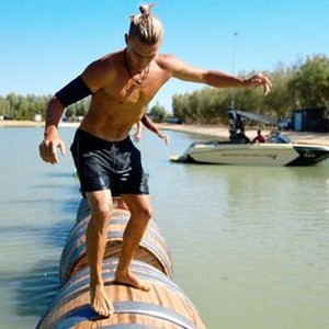 watch ultimate surfer