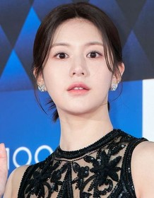 Go Yoon-jung Movies & TV Shows List | Rotten Tomatoes | Rotten ...