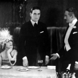 A WOMAN OF PARIS, Edna Purviance, Carl Miller, Adolphe Menjou, 1923