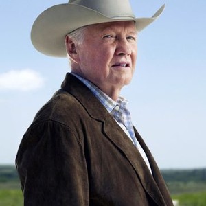 Jon Voight as Clint Thatcher