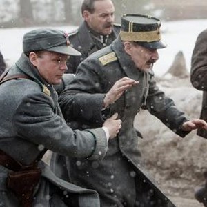 THE KING'S CHOICE, (AKA KONGENS NEI), JESPER CHRISTENSEN (CENTER), 2016. ©SAMUEL GOLDWYN FILMS