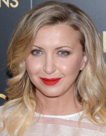 Nina Arianda
