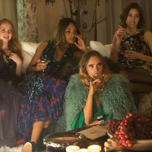 ABSOLUTELY FABULOUS: THE MOVIE, from left: Lily Cole, Jourdan Dunn, Suki Waterhouse, Alexa Chung, 2016. ph: David Appleby/TM and © Fox Searchlight. All rights reserved.