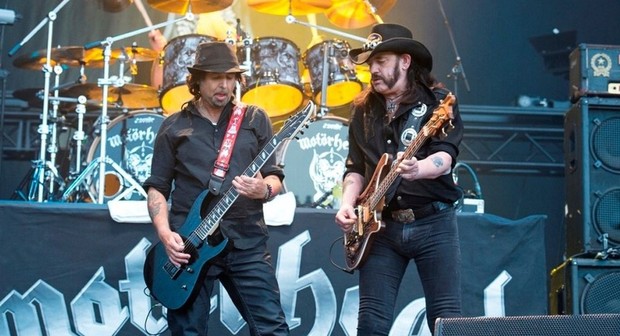 その他 Live at Wacken 2015 - 26 Years Louder Than Hell [DVD] 2zzhgl6 Amazon.com: Live at Wacken 2015: 26 Years Louder Than Hell