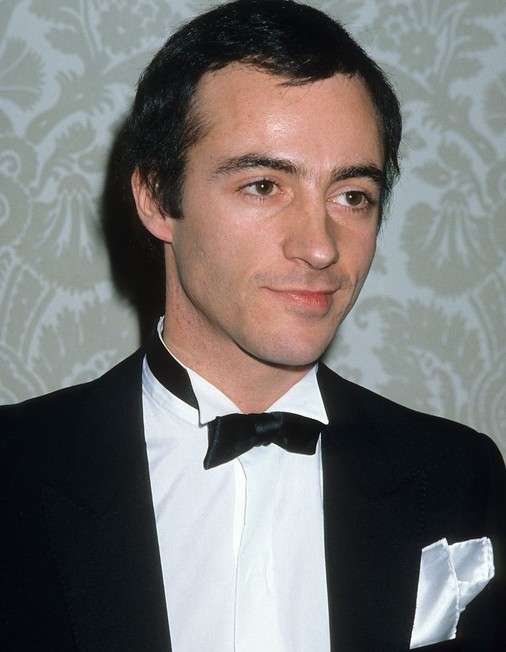 Ray Sharkey