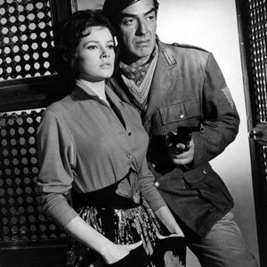 NO TIME TO DIE, Luciana Paluzzi, Victor Mature, 1958