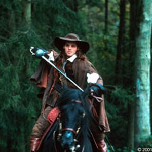 D'Artagnan (JUSTIN CHAMBERS) will go to any lengths to defend the Queen of France. photo 3