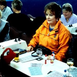 ONCE UPON A TIME IN THE MIDLANDS, Kathy Burke, Shirley Henderson, 2002, (c) Sony Pictures Classics