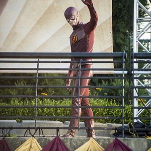 The Flash - Season 2 Episode 1 - Rotten Tomatoes