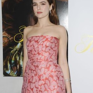 Zoey Deutch at arrivals for FLOWER Premiere, ArcLight Hollywood, lo, CA March 13, 2018. Photo By: Elizabeth Goodenough/Everett Collection