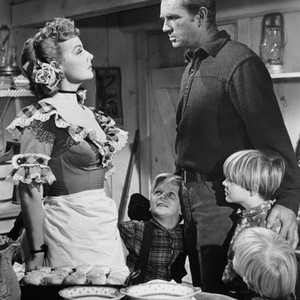 TAKE ME TO TOWN, Ann Sheridan, Sterling Hayden, (children: Lee Aaker, Harvey Grant, Dusty Henley), 1953