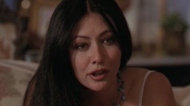 Charmed season 2 episode 18 watch online outlet