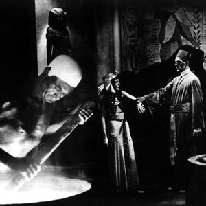 THE MUMMY, Zita Johann, Boris Karloff, 1932