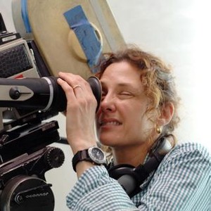 THE PRIVATE LIVES OF PIPPA LEE, director Rebecca Miller, on set, 2009. ©Screen Media Films