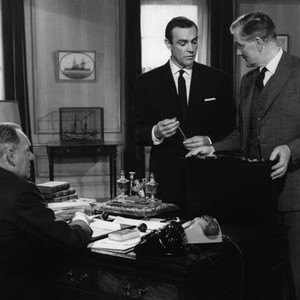 FROM RUSSIA WITH LOVE, from left: Bernard Lee, Sean Connery, Desmond Llewellyn, 1963 fromrussiawithlove1963-fsct020(fromrussiawithlove1963-fsct020)