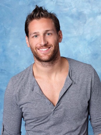 The bachelor season 18 episode 1 new arrivals