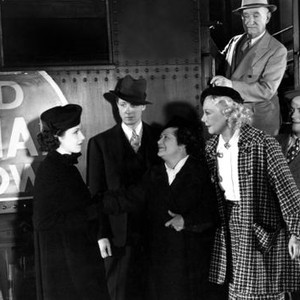 CIRCUS GIRL, from left: June Travis, Robert Livingston, Emma Dunn, Lucille Osborne, Charles Murray, Donald Kerr, 1937