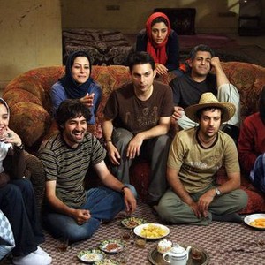 ABOUT ELLY, (aka DARBAREYE ELLY), top: Golshifteh Farahani; middle row from left: Marila Zare'i, Peyman Moaadi, Mani Haghighi; front row from left: Taraneh Alidoosti, Shahab Hosseini, Ahmad Mehranfar, Rana Azadvar, 2009. ©Cinema Guild