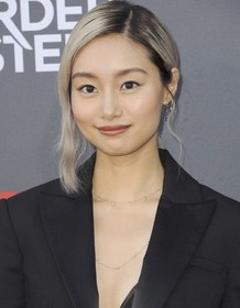 Shiori Kutsuna