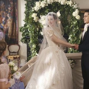 Once Upon A Time In Wonderland, from left: Michael Socha, Kylie Rogers, Sophie Lowe, Peter Gadiot, 'And They Lived ', Season 1, Ep. #13, 04/03/2014, ©ABC