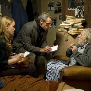 VICTOR, from left: Sara Forestier, Lambert Wilson, Pierre Richard, 2009. ©TFM Distribution