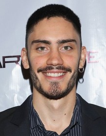 Iván Amozurrutia | Rotten Tomatoes