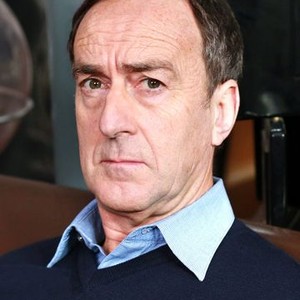 Angus Deayton as Alan Derbyshire