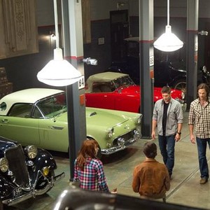 Supernatural, Jensen Ackles (L), Jared Padalecki (R), 'Slumber Party', Season 9, Ep. #4, 10/29/2013, ©WB