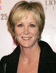 Joanna Kerns
