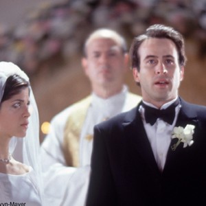 Paul (JASON LEE) and Karen (SELMA BLAIR) at the moment of truth in MGM Pictures' comedy A GUY THING. photo 7