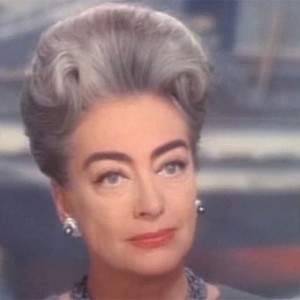 Della - Rotten Tomatoes