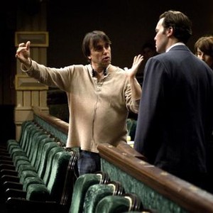 ME AND ORSON WELLES, from left: director Richard Linklater, Christian McKay, as Orson Welles, on set, 2008. ©Maximum Film Distribution