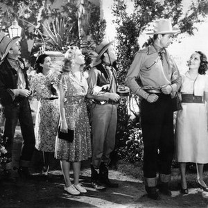 THE COWBOY AND THE LADY, rear from left: Walter Brennan, Patsy Kelly, center from left: Mabel Todd, Fuzzy Knight, front from left: Gary Cooper, Merle Oberon, 1938