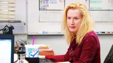 Watch the office best sale season 9 episode 22