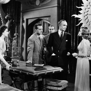 WHISTLING IN THE DARK, from left: Ann Rutherford, Red Skelton, Don Douglas (rear), Conrad Veidt, Virginia Grey, 1941