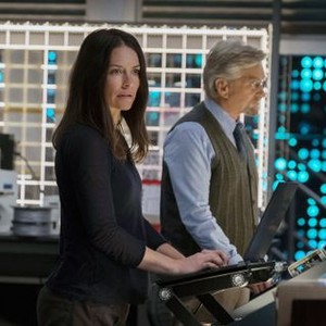 ANT-MAN AND THE WASP, FROM LEFT: EVANGELINE LILLY, MICHAEL DOUGLAS, 2018. PH: BEN ROTHSTEIN/© MARVEL/© WALT DISNEY STUDIOS MOTION PICTURES