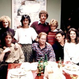 THE BIG CHILL, (standing in back l-r): Glenn Close, Meg Tilly, Tom Berenger, Mary Kay Place, (seated front l-r): Kevin Kline, William Hurt, Jeff Goldblum, JoBeth Williams, 1983, (c)Columbia Pictures