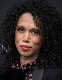 Vinette Robinson
